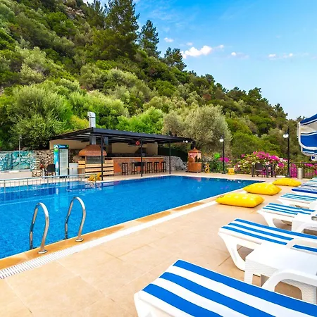 ホテル Leslion Turunc マルマリス