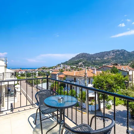 Leslion Turunc マルマリス