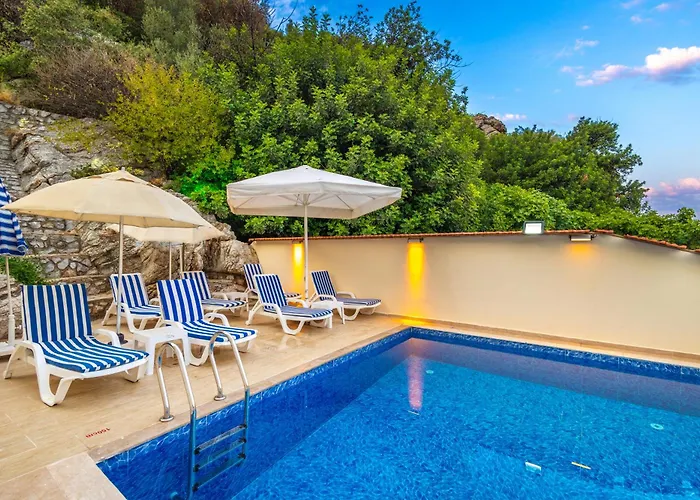 Leslion Turunc Hotel 3*