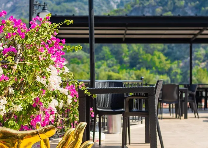 Leslion Turunc Hotel 3*